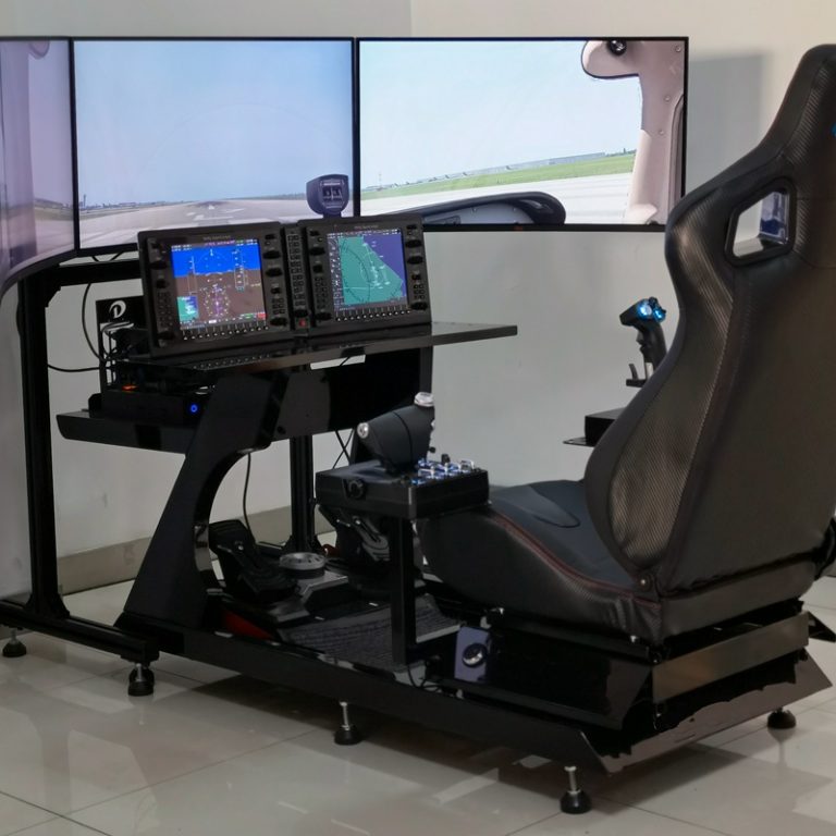 飞行模拟器训练器