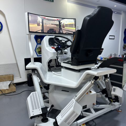 农机驾驶模拟器
